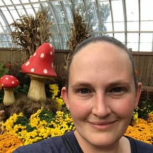 Meet your Posher, Christina